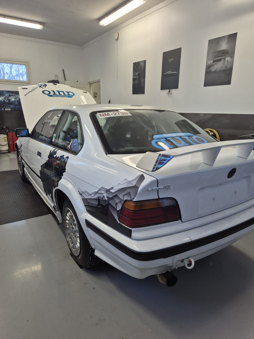 BMW E36 Coupe 325i ralliauto F-Ryhmä